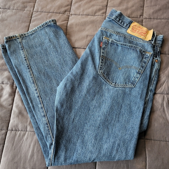 Levi's Men's 501 Classic Original Fit Blue Jeans Sz 36x32 - Picture 1 of 7
